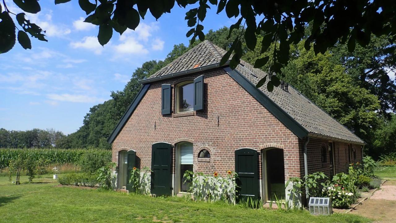 Vakantiehuis Het Wapen Van Heeckeren Hummelo Екстериор снимка
